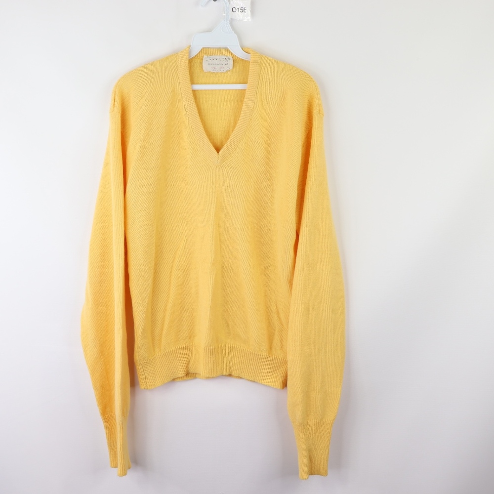 70s Lord Jeff Mens Medium V Neck Sweater Yellow